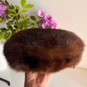 Real mink vintage beret!!!